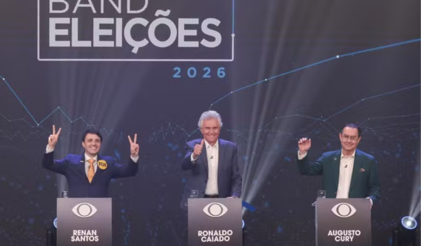 Primeiro debate presidencial tem críticas a Lula e Flávio Bolsonaro