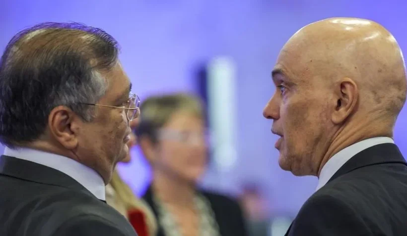 Dino e Moraes defendem rediscussão do diploma de jornalista