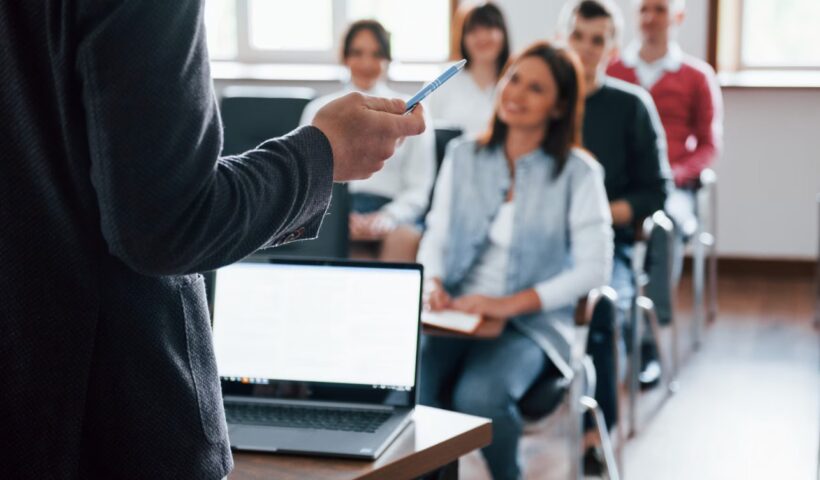 Sinhores promove curso de gestão financeira e workshop de gastronomia em São José dos Campos