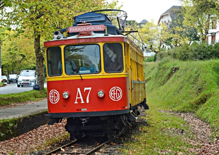 Alesp aprova transferência da Estrada de Ferro de Campos do Jordão à CPTM
