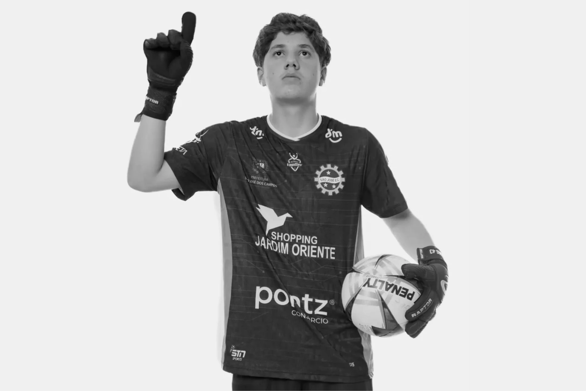 Morre Miguel Meneses, goleiro do Sub-15 do São José EC, após acidente no Anel Viário