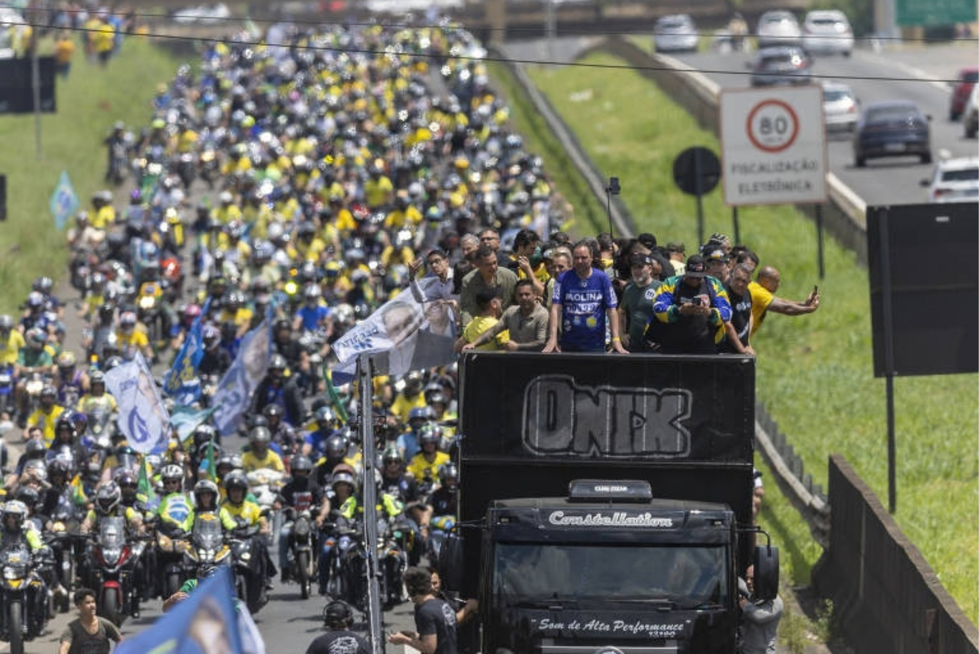 Flávio e Tarcísio devem realizar 'Motociata' em São José dos Campos no domingo (11)