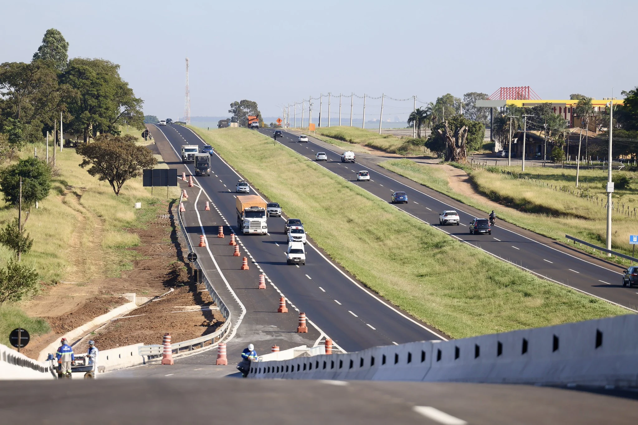 DER-SP espera 16,7 milhões de veículos nas rodovias no feriado de Aparecida
