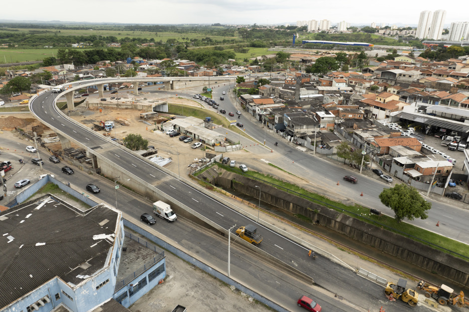 Túnel e viaduto da Sebastião Gualberto são liberados em São José dos Campos; veja os sentidos