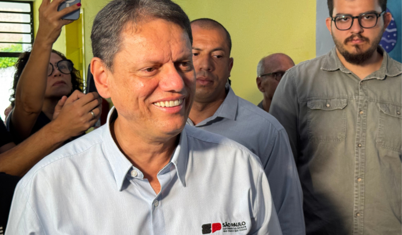 Tarcísio é reeleito governador de SP no primeiro turno com 62,85% dos votos
